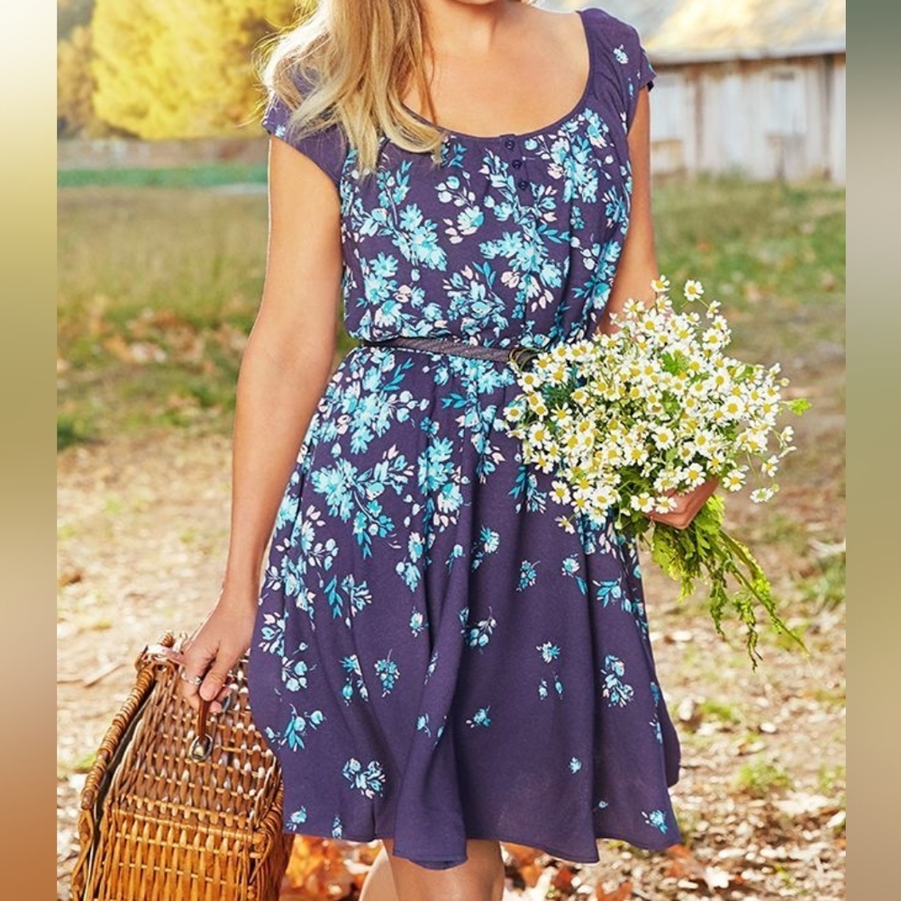 LC Lauren Conrad Navy and Teal Floral Dress